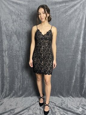 Stunning Express Black Lace Illusion Bodycon Mini Dress Side Zipper Size Small